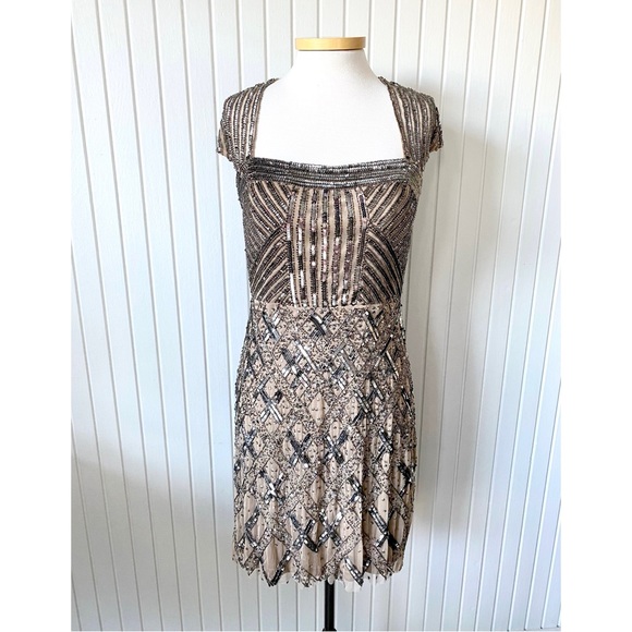 Adrianna Papell Dresses & Skirts - Adrianna Papell Gold Silver Nude Sequins Beaded Cocktail Dress Size 12